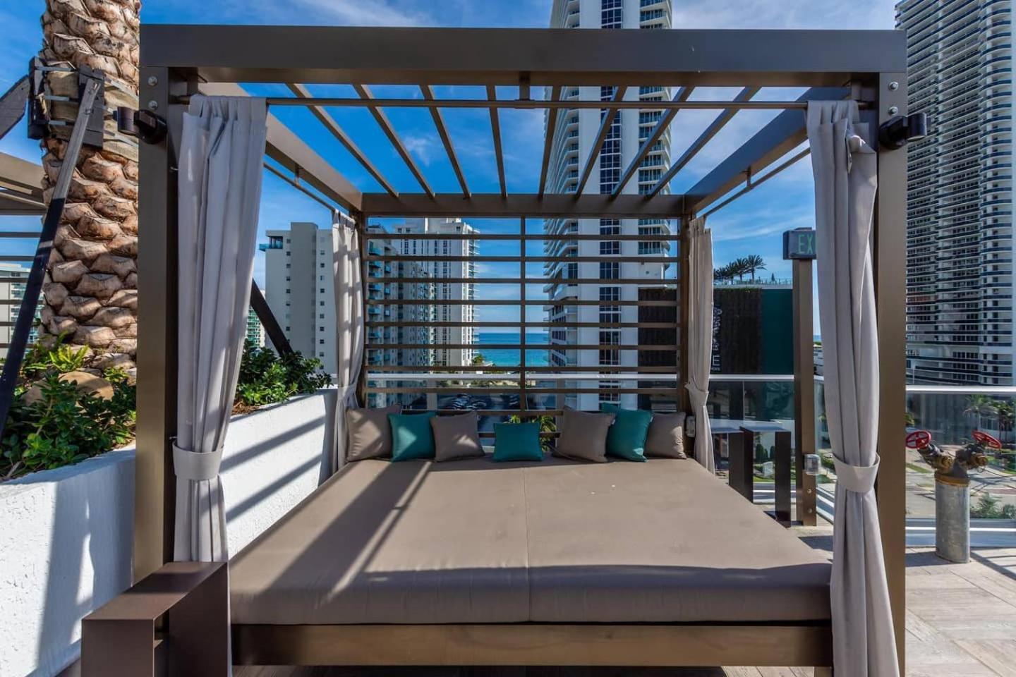 Amazing Apartments At H Beach House Hollywood Zewnętrze zdjęcie