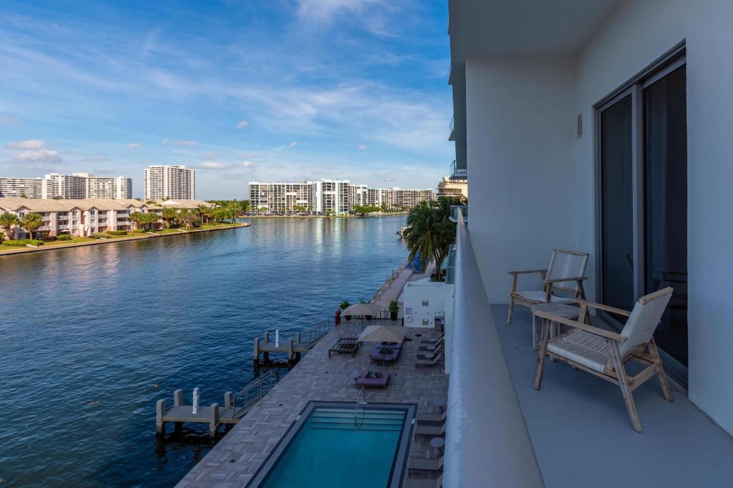 Amazing Apartments At H Beach House Hollywood Zewnętrze zdjęcie