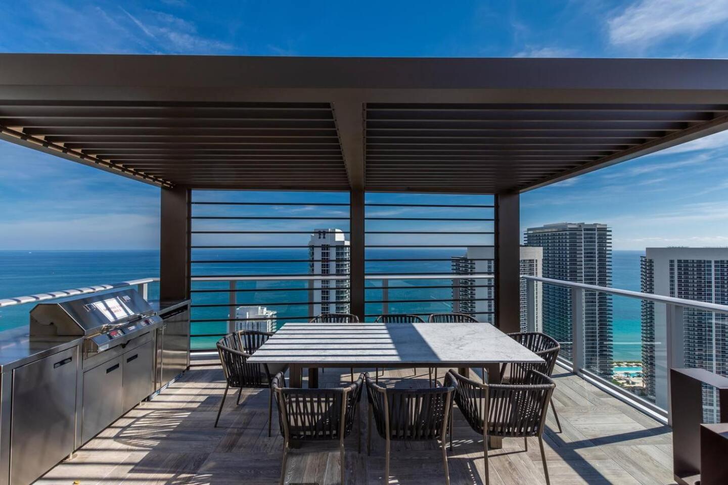 Amazing Apartments At H Beach House Hollywood Zewnętrze zdjęcie